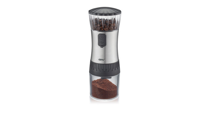 Kaffeemühle Polve mit Kaffebohnen gefüllt und gemahlen