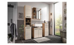Seitenschrank Sylt in der Farbausführung Sand tiefzieh / Viking oak, in einem Raum stehend mit weiteren Artikel der selben Serie