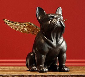 Deko Figur Sitting Angel Dog auf Tisch