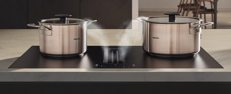 Miele Induktionskochfeld mit integriertem Dunstabzug