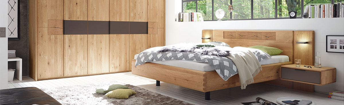 Wöstmann Schlafzimmer Bilbao aus Massivholz Wildeiche